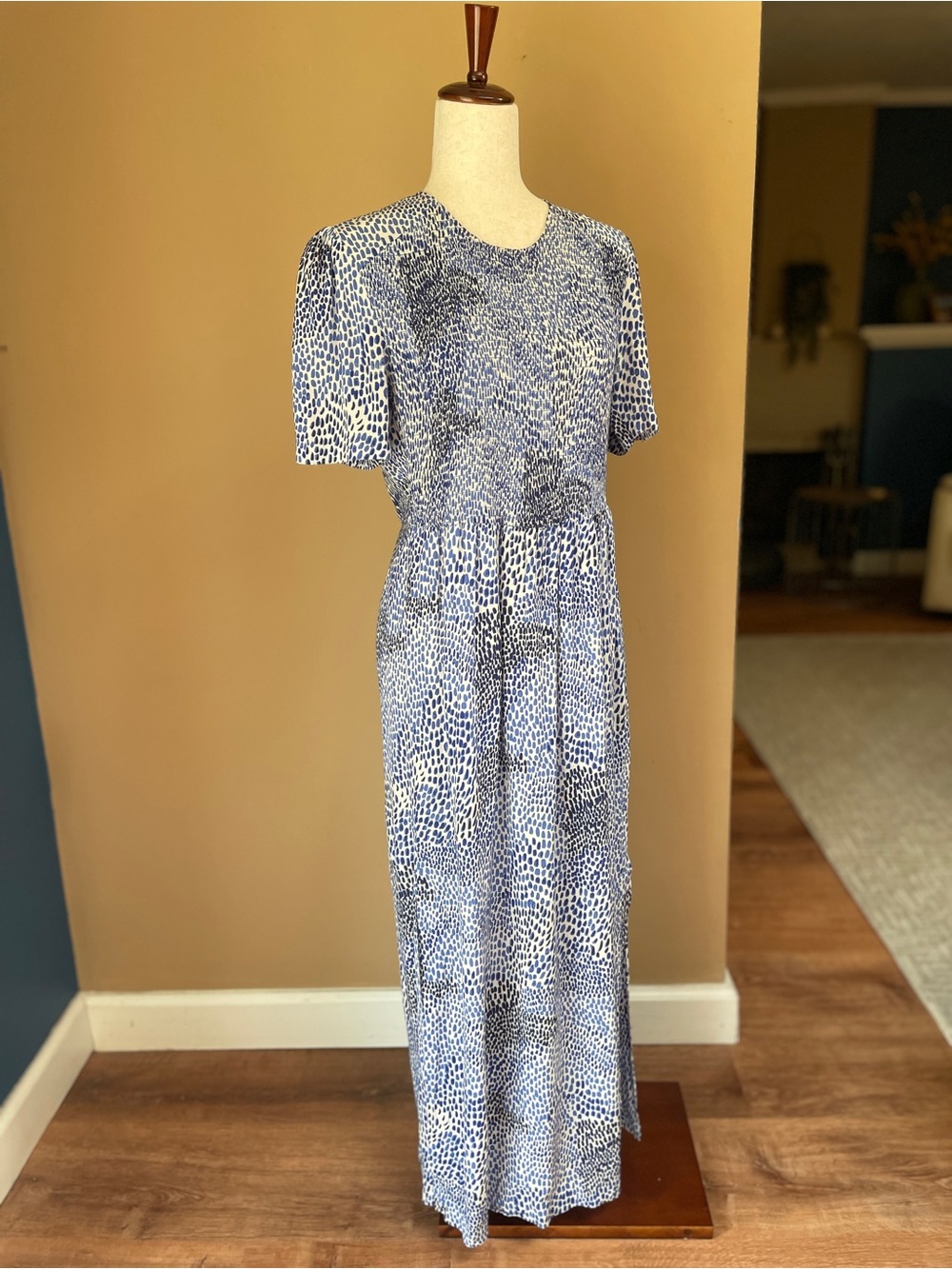 Baum Und Pferdgarten Smocked Maxi Dress Animal Print Size Large Blue Slit